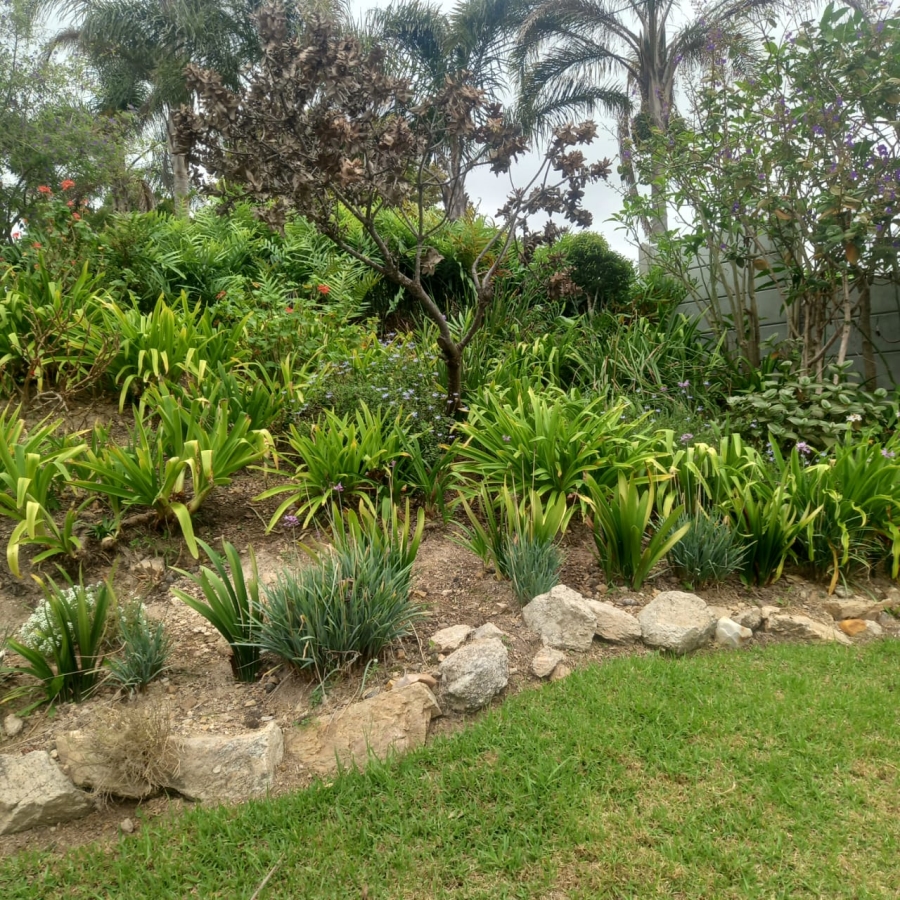 2 Bedroom Property for Sale in Grootbrakhoogte Western Cape